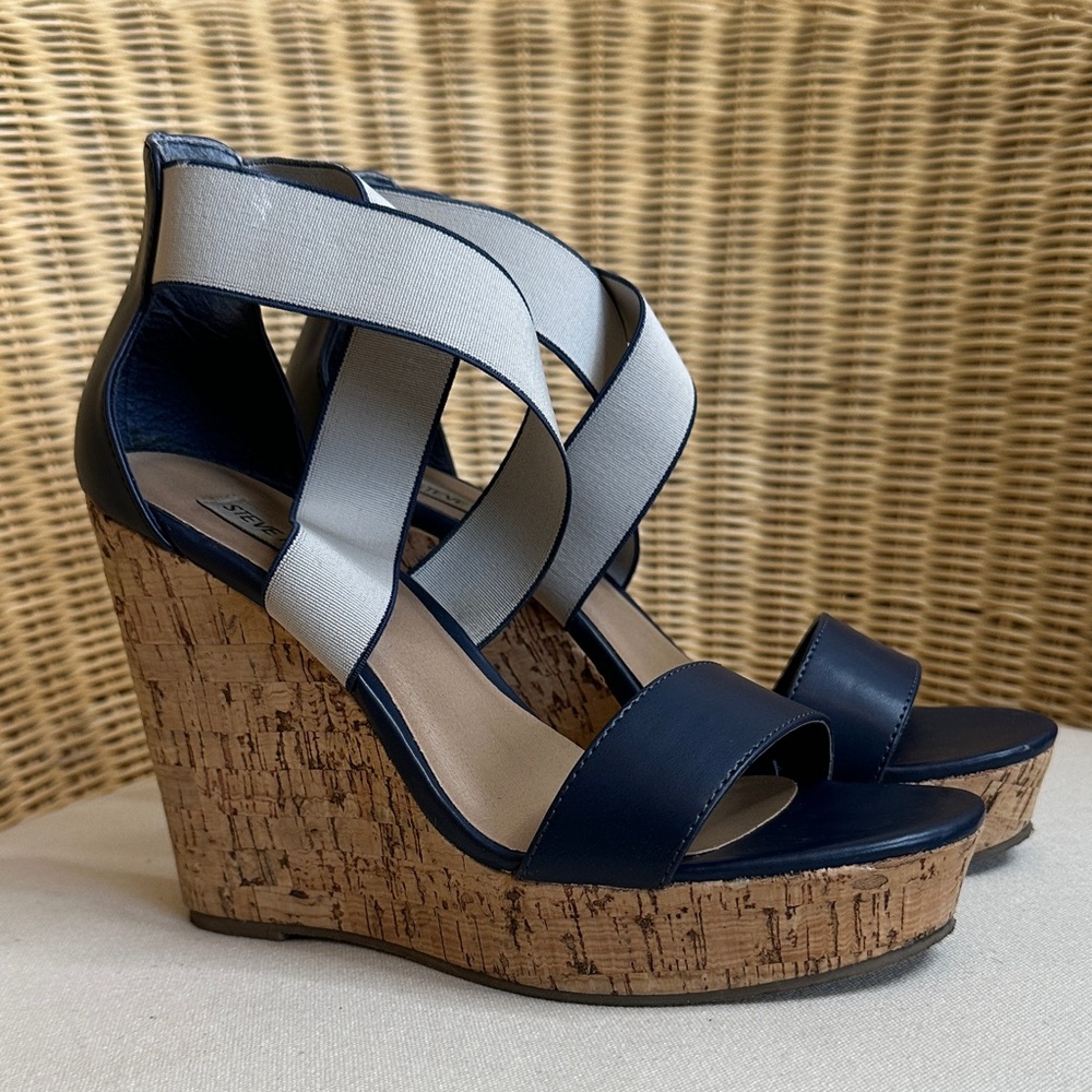 Steve Madden Eddna Navy and Gray Wedge Sandals Size 8 1/2